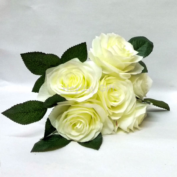 Picture of Artificial White Rose Bulk with Stem